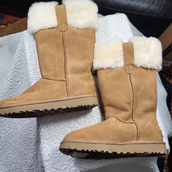 NEW UGG Suhenny Tall boots chestnut suede UGGplush lining Size US 7 - Picture 1 of 4